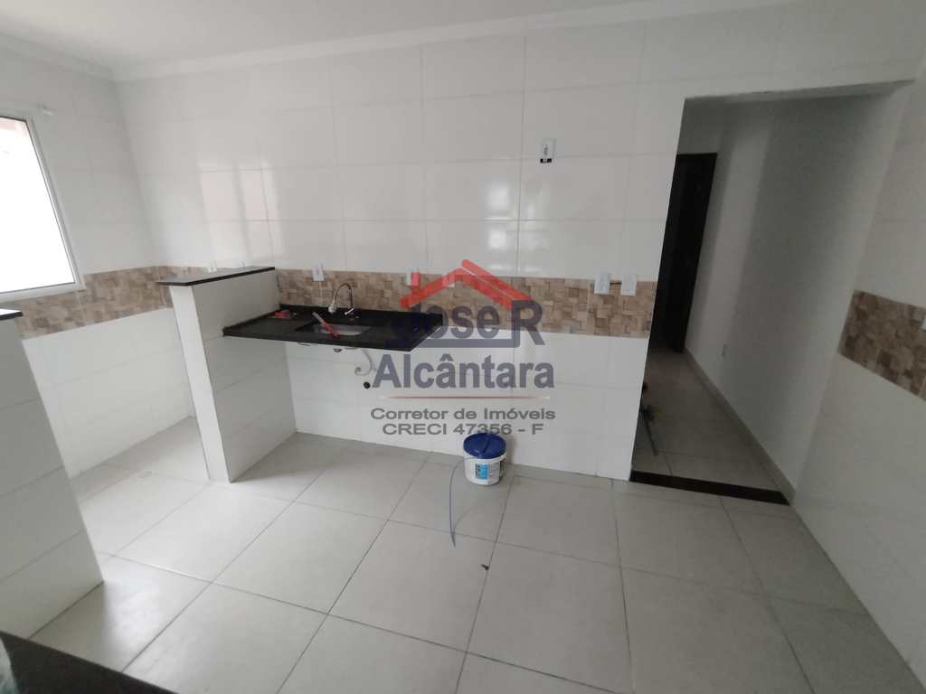 Casa em Praia Grande, no bairro Ribeirópolis