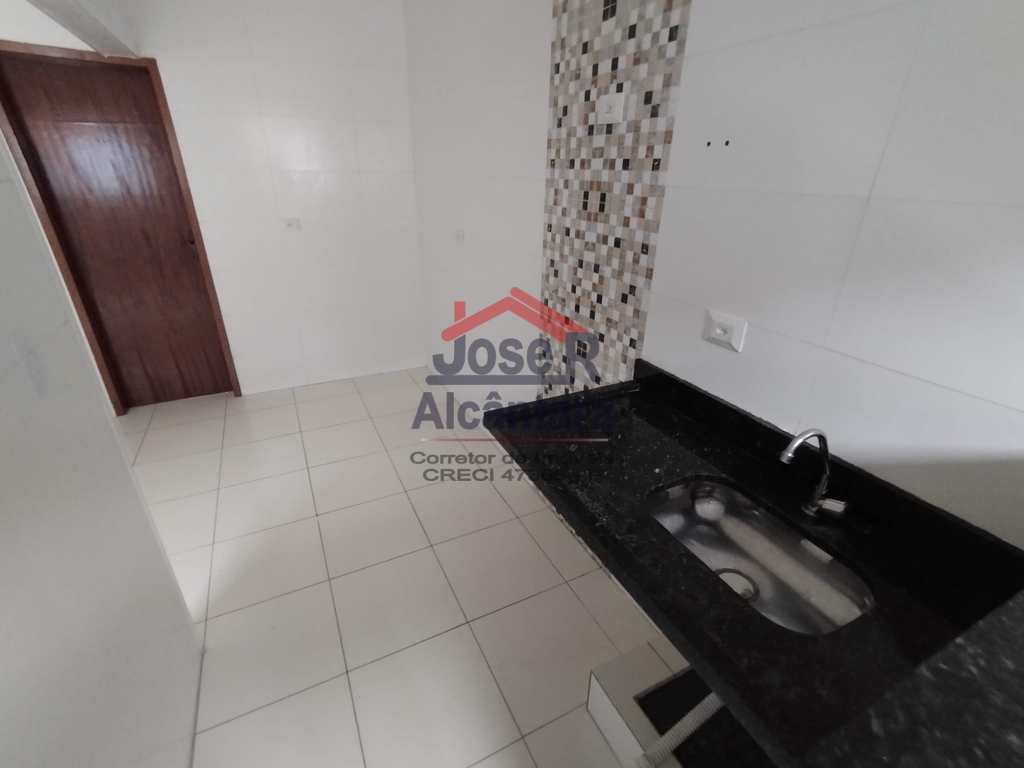 Casa de Condomínio em Praia Grande, no bairro Melvi