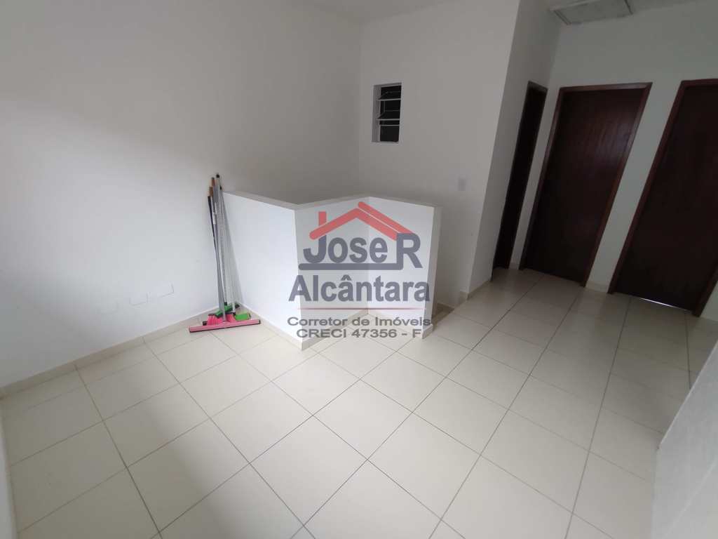 Casa de Condomínio em Praia Grande, no bairro Melvi