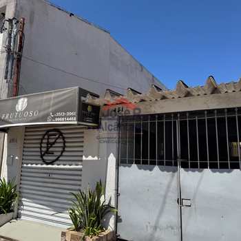 Casa em Praia Grande, bairro Boqueirão