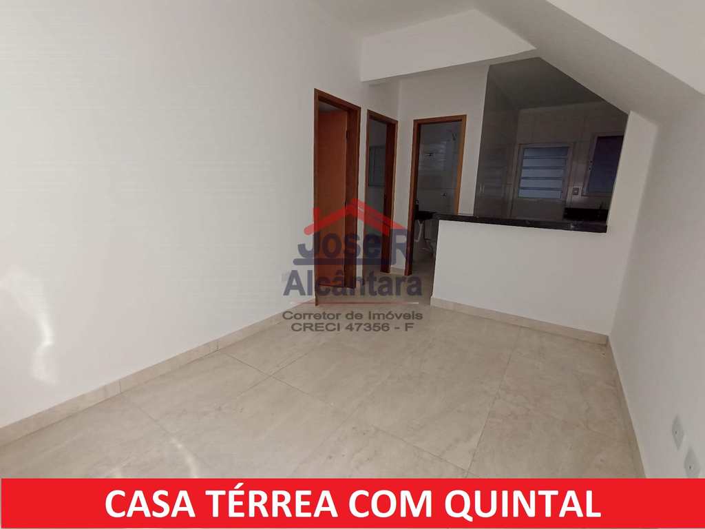 Casa de Condomínio em Praia Grande, no bairro Samambaia