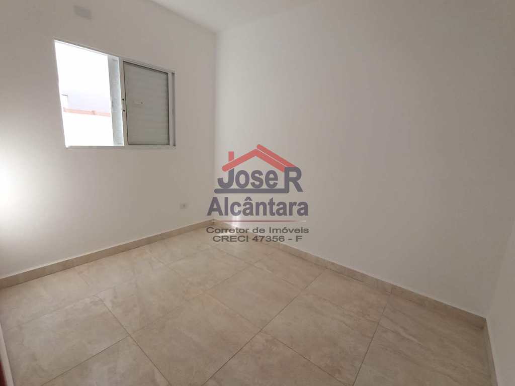 Casa de Condomínio em Praia Grande, no bairro Samambaia