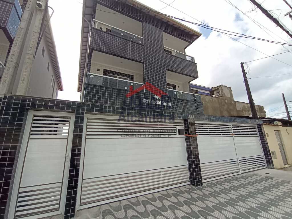 Casa de Condomínio em Praia Grande, no bairro Samambaia