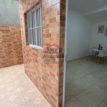 Sobrado de Condomínio em Praia Grande, bairro Melvi