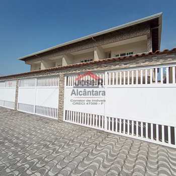 Casa em Praia Grande, bairro Mirim