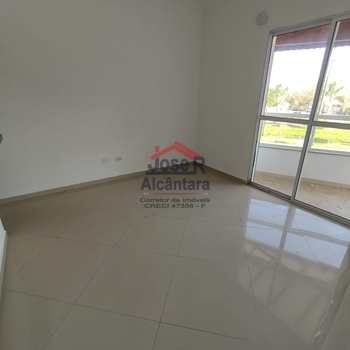 Casa em Praia Grande, bairro Samambaia