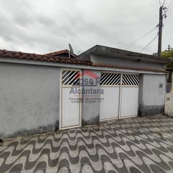 Casa em Praia Grande, bairro Samambaia