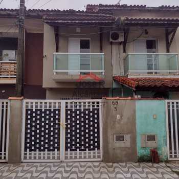 Sobrado em Praia Grande, bairro Esmeralda