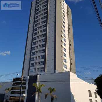Apartamento em Presidente Prudente, bairro Parque do Povo