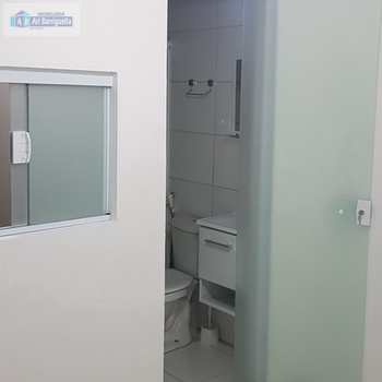 Kitnet em Presidente Prudente, bairro Vila Tazitsu