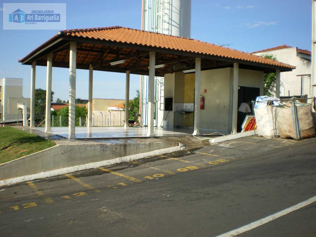 Apartamento em Presidente Prudente, no bairro Jardim Itapura