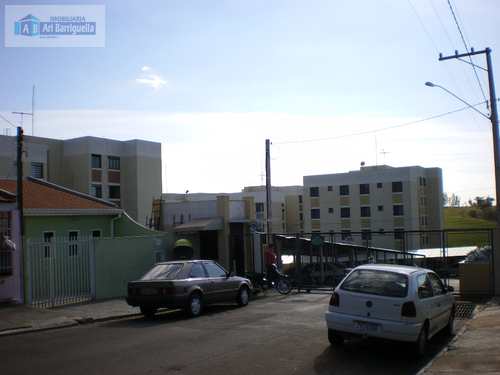 Apartamento, código 911 em Presidente Prudente, bairro Jardim Itapura