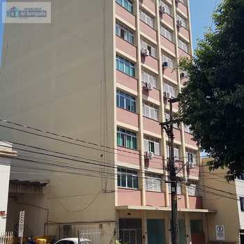 Apartamento em Presidente Prudente, bairro Vila Dubus