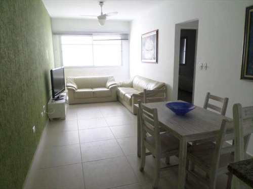 Apartamento, código 2110 em Guarujá, bairro Pitangueiras