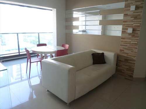 Flat, código 1762 em Guarujá, bairro Pitangueiras