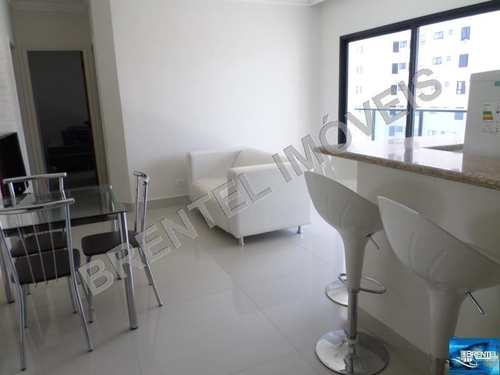 Flat, código 1412 em Guarujá, bairro Pitangueiras
