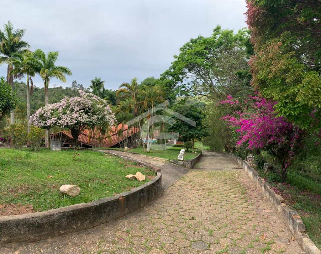Sítio em Santa Branca, no bairro Santa Branca