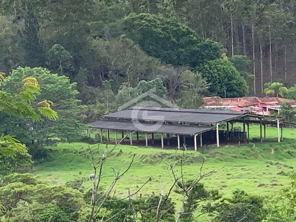 Sítio em Santa Branca, no bairro Santa Branca