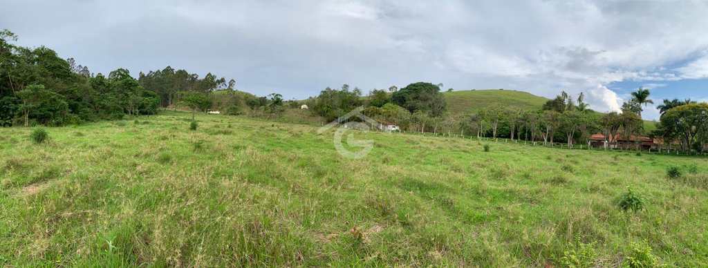 Sítio em Santa Branca, no bairro Santa Branca