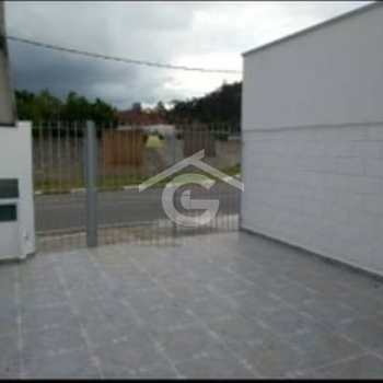 Casa em Guararema, bairro Itapema