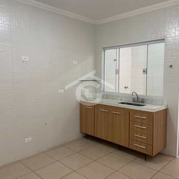 Casa em Guararema, bairro Itaoca