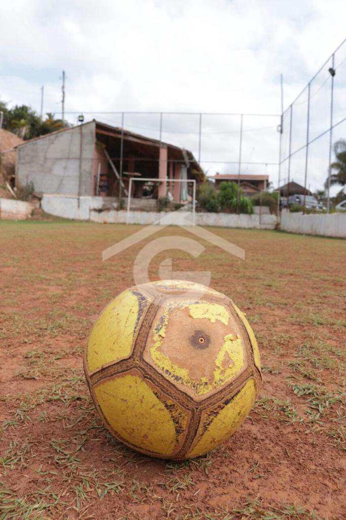 Sítio em Guararema, no bairro Lagoa Nova