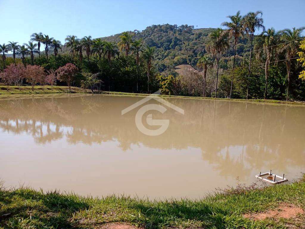 Sítio em Poços de Caldas, no bairro Área Rural de Poços de Caldas