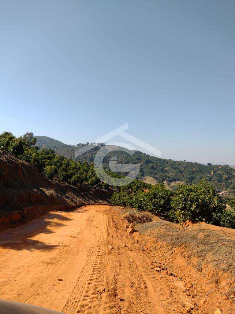Sítio em Poços de Caldas, no bairro Área Rural de Poços de Caldas