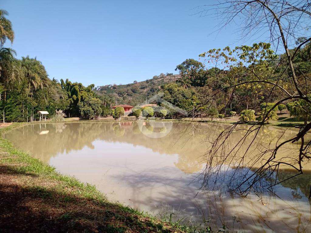 Sítio em Poços de Caldas, no bairro Área Rural de Poços de Caldas