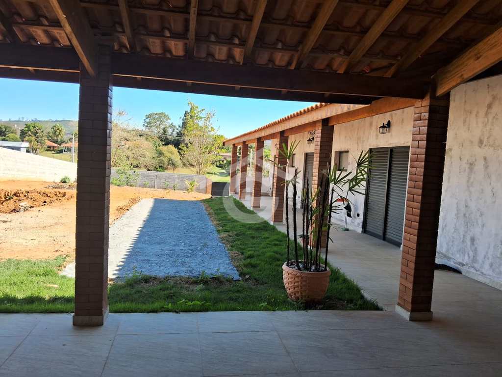 Chácara em Santa Branca, no bairro Jardim Costão