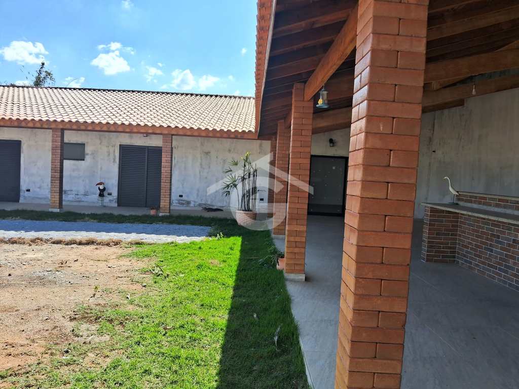 Chácara em Santa Branca, no bairro Jardim Costão