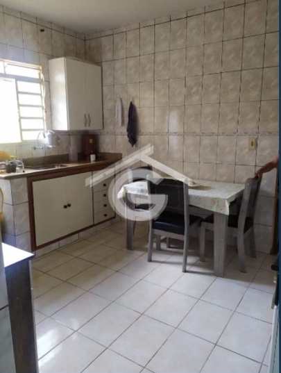 Casa em Guararema, no bairro Itapema