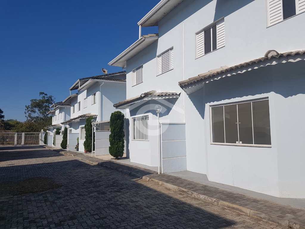 Casa em Guararema, no bairro Itapema