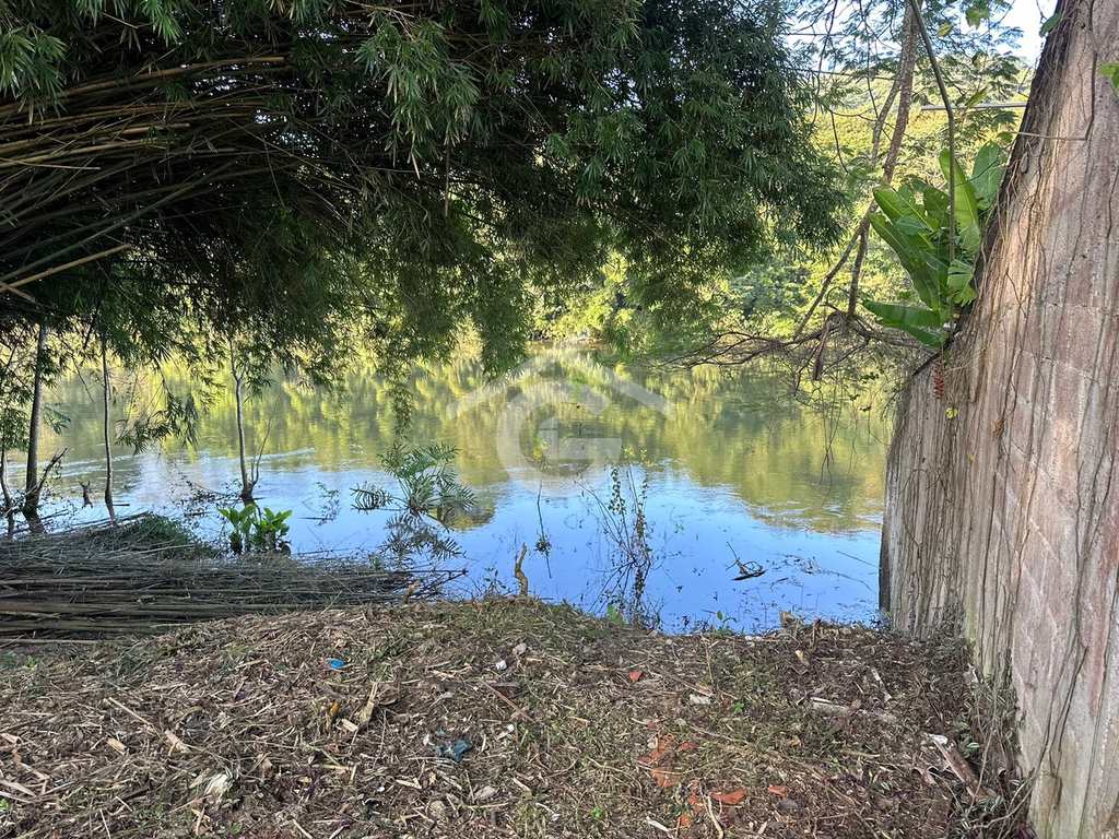 Casa em Guararema, no bairro Itapema