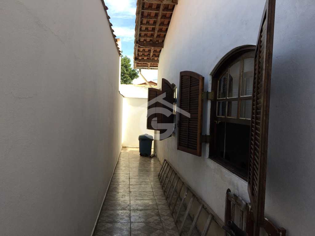 Casa em Guararema, no bairro Itapema