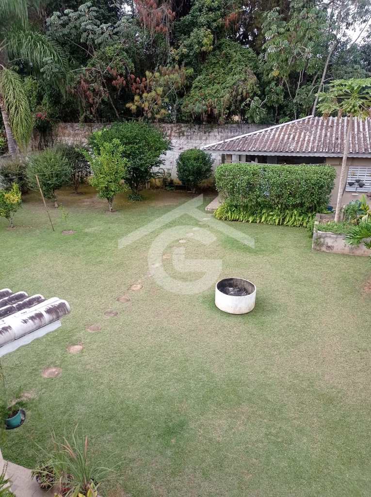 Casa em Guararema, no bairro Ponte de Pedra