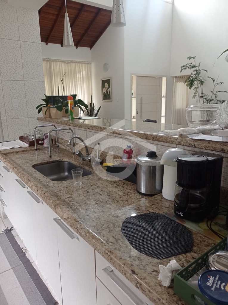 Casa em Guararema, no bairro Ponte de Pedra