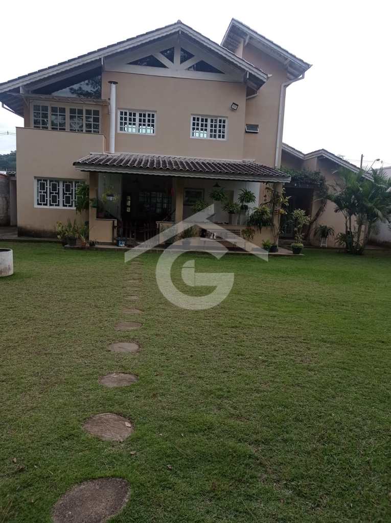 Casa em Guararema, no bairro Ponte de Pedra