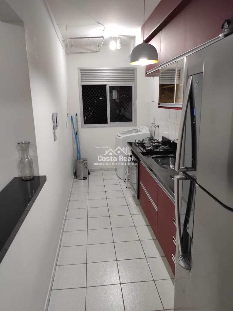 Apartamento em Carapicuíba, no bairro Vila Silviânia