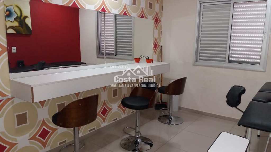 Apartamento em Carapicuíba, no bairro Vila Silviânia