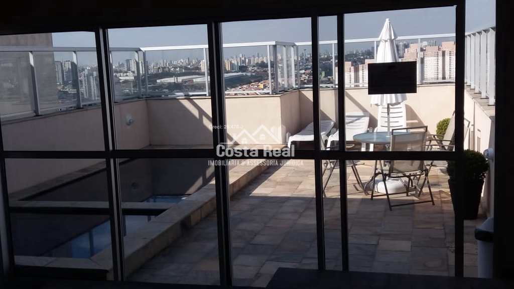 Apartamento em Carapicuíba, no bairro Vila Silviânia
