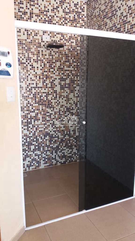 Apartamento em Carapicuíba, no bairro Vila Silviânia