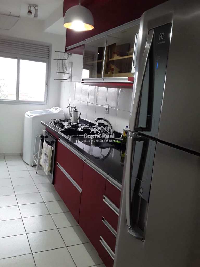 Apartamento em Carapicuíba, no bairro Vila Silviânia
