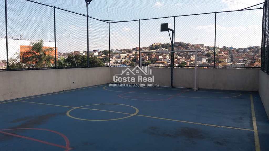 Apartamento em Carapicuíba, no bairro Vila Silviânia