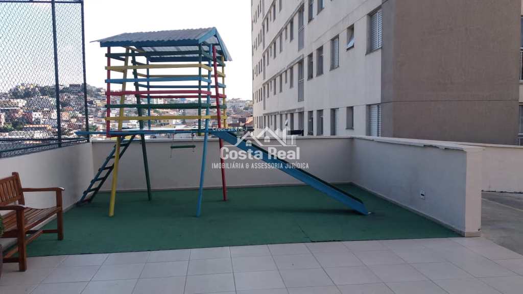 Apartamento em Carapicuíba, no bairro Vila Silviânia