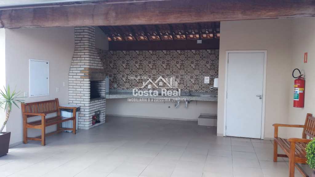 Apartamento em Carapicuíba, no bairro Vila Silviânia