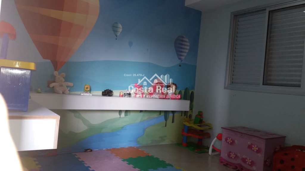 Apartamento em Carapicuíba, no bairro Vila Silviânia