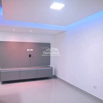 Apartamento em Praia Grande, bairro Boqueirão