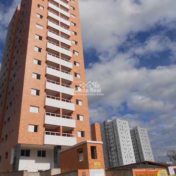 Apartamento em Praia Grande, bairro Ocian