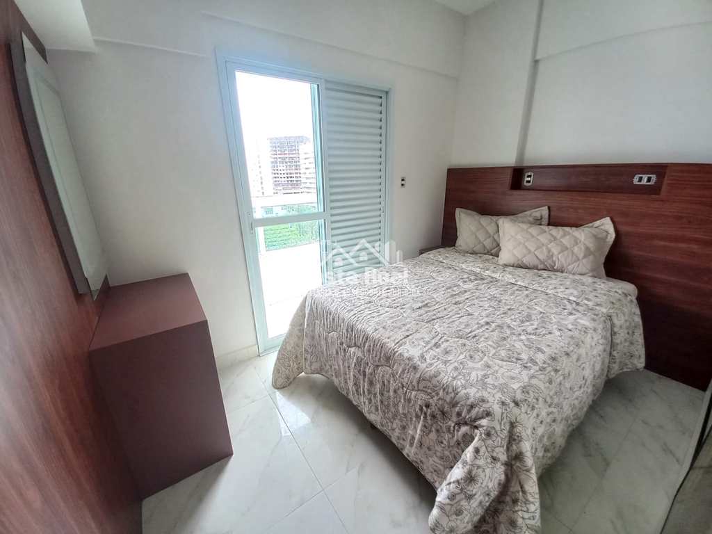 Apartamento em Praia Grande, no bairro Caiçara